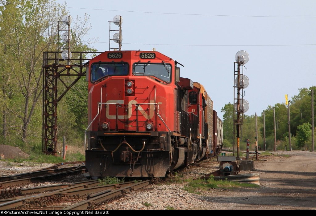 CN 5626